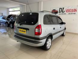 CHEVROLET - ZAFIRA - 2007/2008 - Prata - R$ 33.900,00