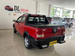 FIAT - STRADA - 2011/2012 - Vermelha - R$ 49.900,00