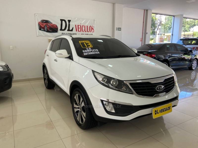 KIA MOTORS - SPORTAGE - 2012/2013 - Branca - R$ 74.900,00