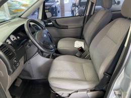 CHEVROLET - ZAFIRA - 2007/2008 - Prata - R$ 33.900,00