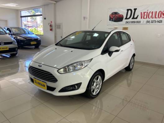 FORD - FIESTA - 2013/2014 - Branca - R$ 42.900,00
