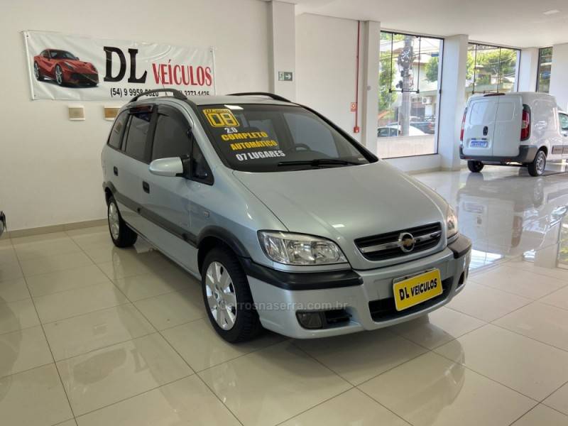 CHEVROLET - ZAFIRA - 2007/2008 - Prata - R$ 33.900,00