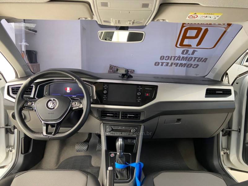 VOLKSWAGEN - POLO - 2018/2019 - Prata - R$ 81.900,00