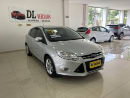 FORD - FOCUS - 2014/2015 - Prata - R$ 53.900,00