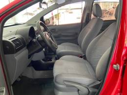 VOLKSWAGEN - SPACEFOX - 2009/2010 - Vermelha - R$ 32.900,00