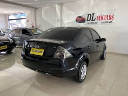 FORD - FIESTA - 2011/2012 - Preta - R$ 36.900,00