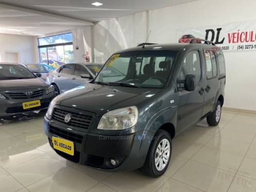 FIAT - DOBLÓ - 2011/2012 - Cinza - R$ 45.900,00