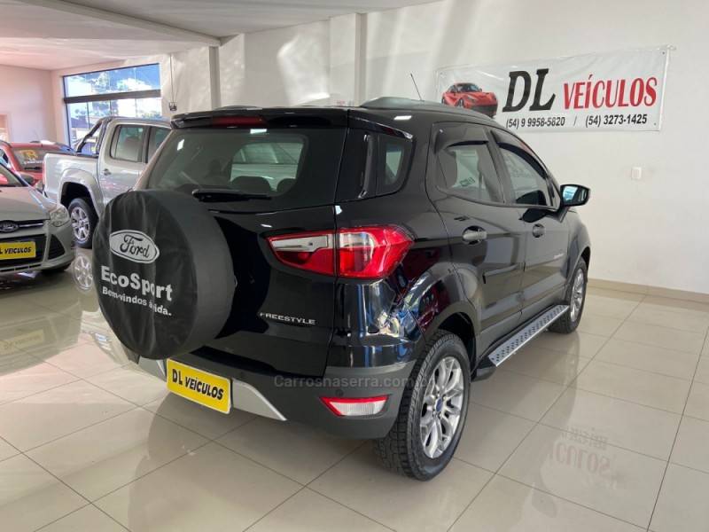 FORD - ECOSPORT - 2014/2015 - Preta - R$ 58.900,00