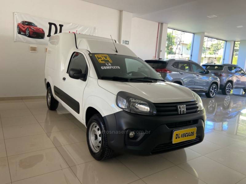 FIAT - FIORINO - 2023/2024 - Branca - R$ 91.900,00