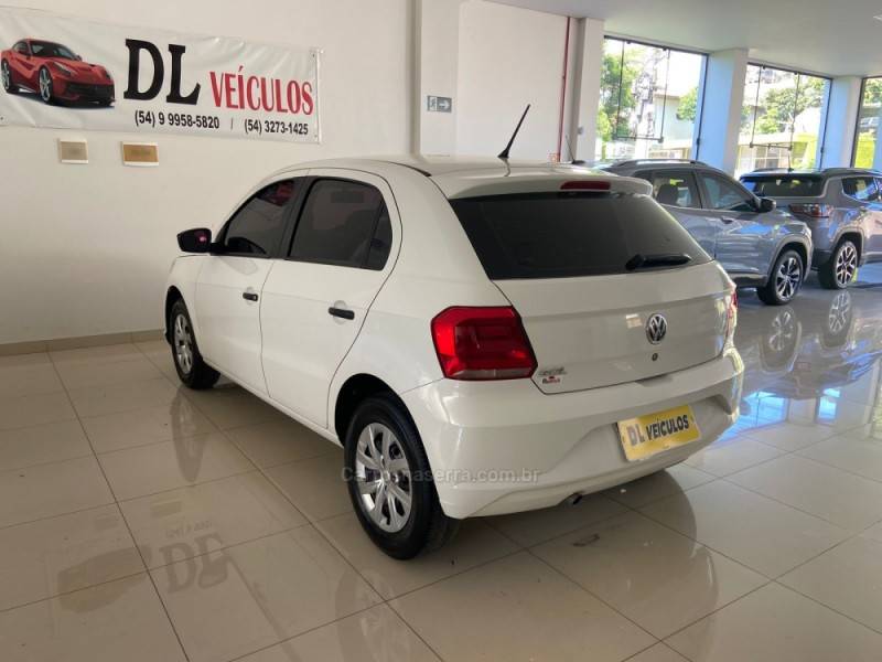 VOLKSWAGEN - GOL - 2021/2022 - Branca - R$ 51.900,00