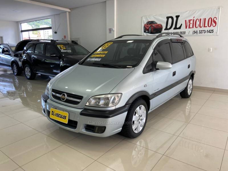 CHEVROLET - ZAFIRA - 2007/2008 - Prata - R$ 33.900,00