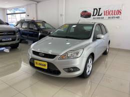 FORD - FOCUS - 2012/2013 - Prata - R$ 46.900,00