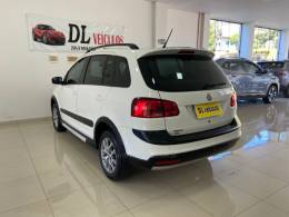 VOLKSWAGEN - SPACE CROSS - 2012/2013 - Branca - R$ 46.900,00